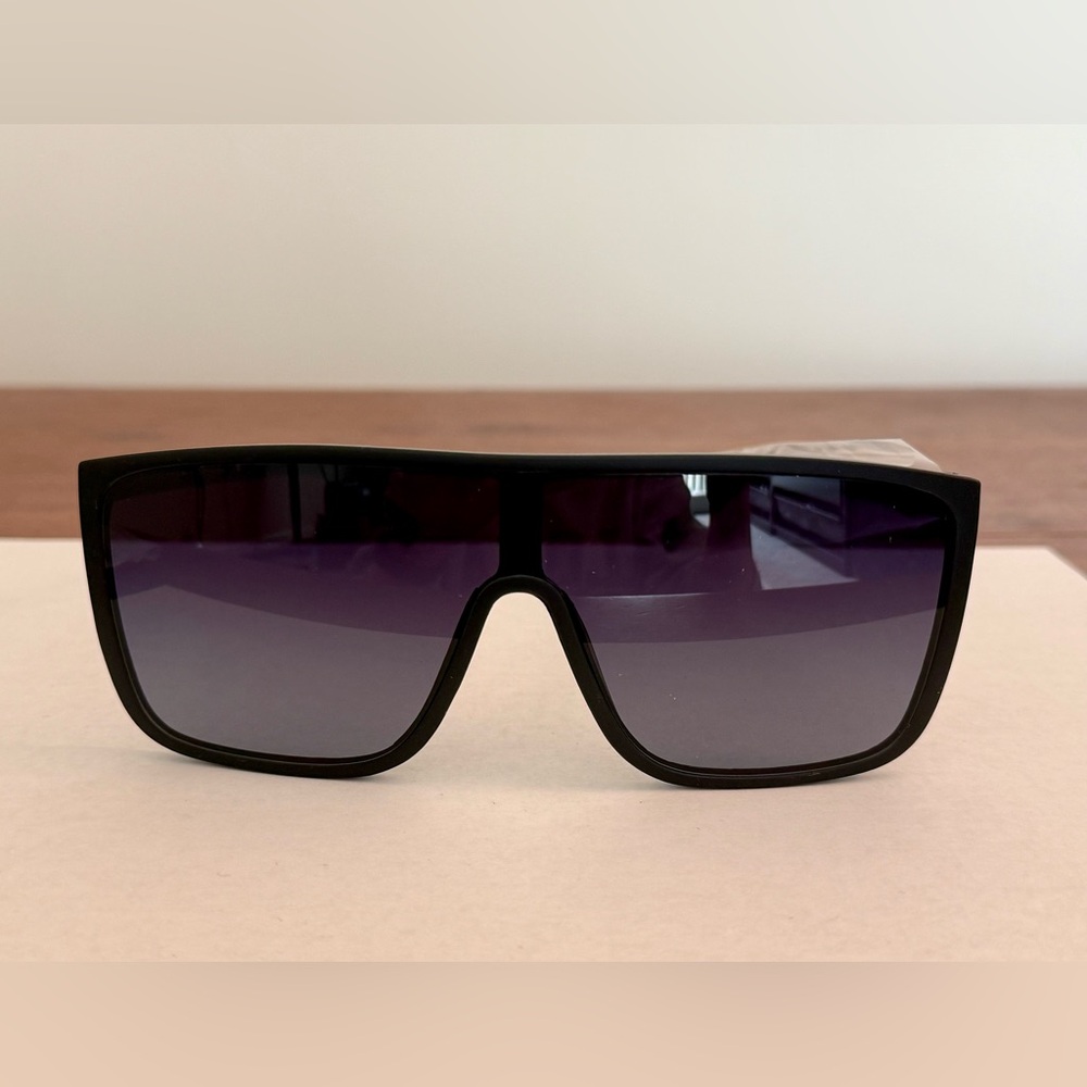 Kits Chaser Black and Purple Sunglasses